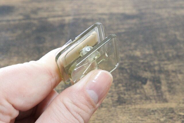 クリップ付箋（グレージュ系、2色×30枚） クリップ部分