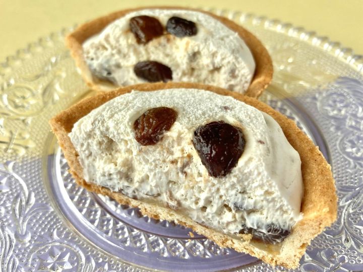 ラム酒の香りがバッチリ！高級感あふれる限定タルト