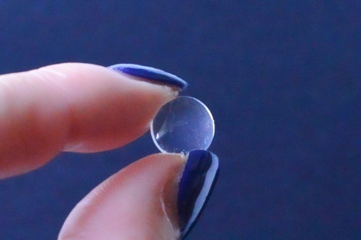 100均の滑り止めシールは用途がいっぱい！ハンガー用や靴下用も紹介