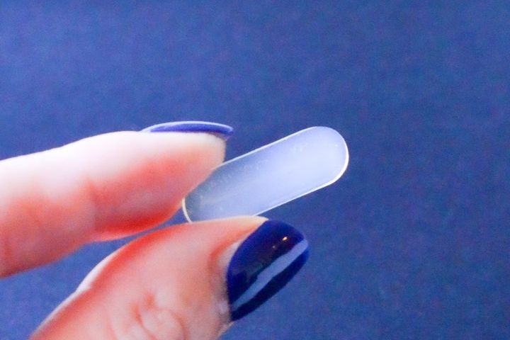 100均の滑り止めシールは用途がいっぱい！ハンガー用や靴下用も紹介