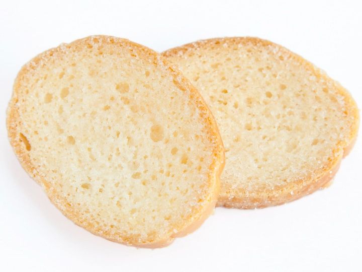 All About ニュース編集部が全国250人を対象に実施した職場で配りたいお土産に関するアンケートの調査結果から、職場で配りたい「山形県のお土産」ランキングを発表！ 2位「ラスクフランス（CYBELE）」を抑えた1位は？