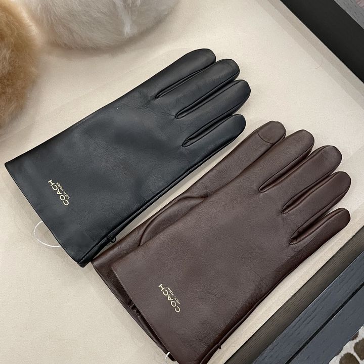 【2025年】恋人に贈るのにちょうどよい、質の高いクリスマスプレゼント14選