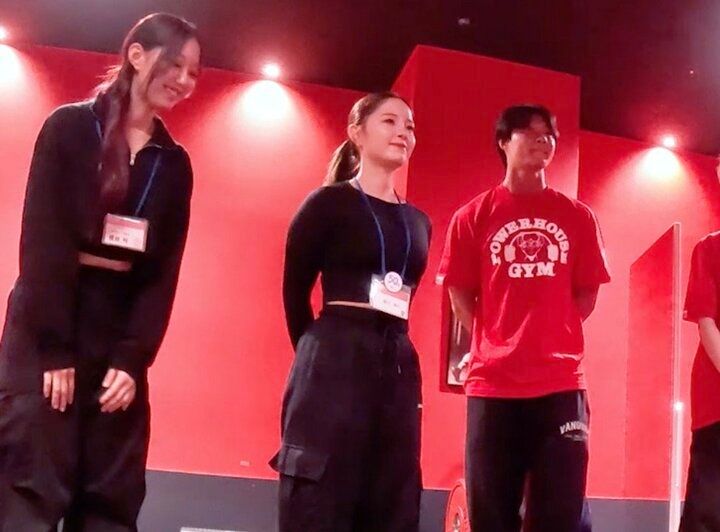 白石麻衣に似てると話題！ボディビル優勝経験のある美人姉妹