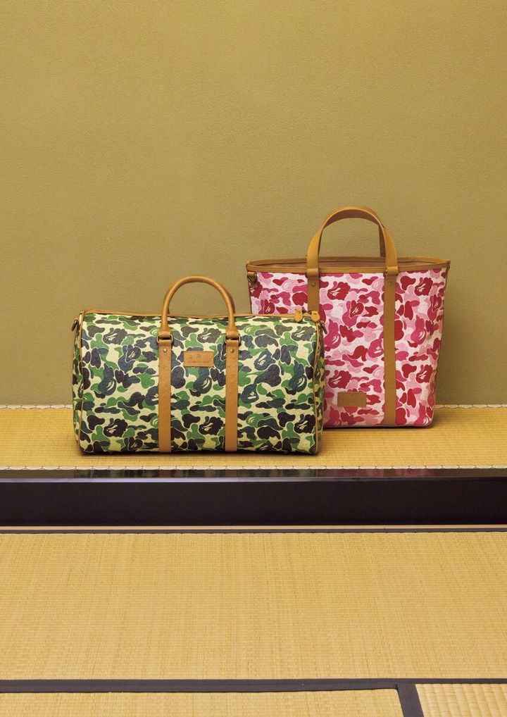 A BATHING APE®の新作バッグ ABC CAMO OSTRICH PU BOSTON BAGとABC CAMO OSTRICH PU TOTE BAG