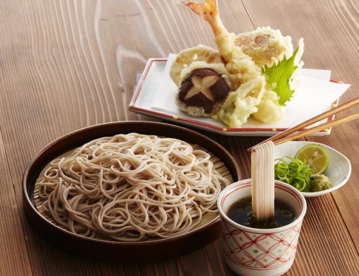 コシとのど越しのあるナナサン年越しそばが今年も発売