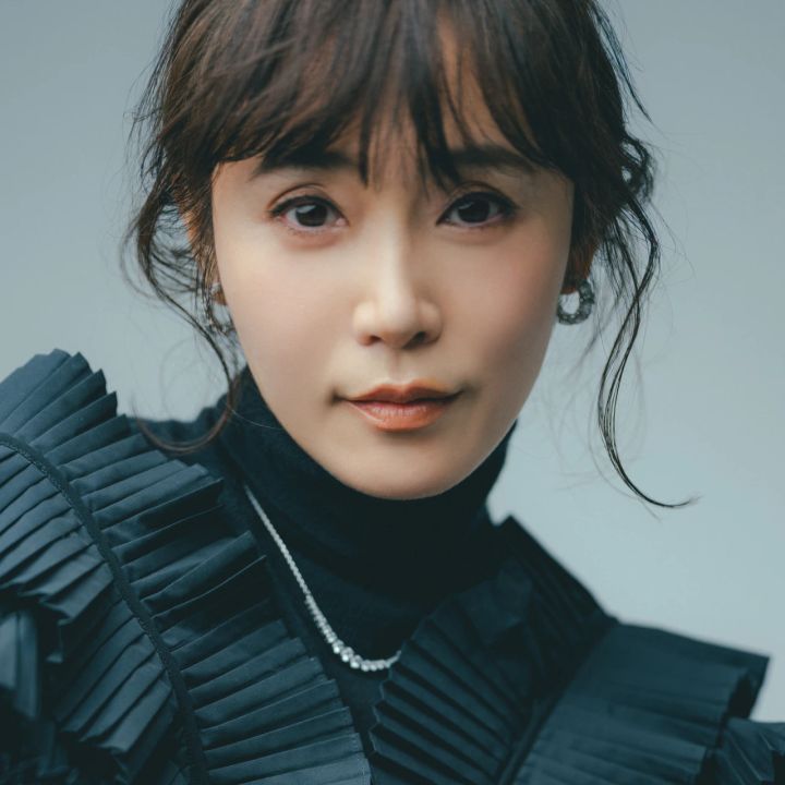 【山口紗弥加さんがずっと可愛い理由】“底なし”の肌荒れ期からアンチエイジングまで。人生と美容を振り返る！〈インタビュー前編〉_2