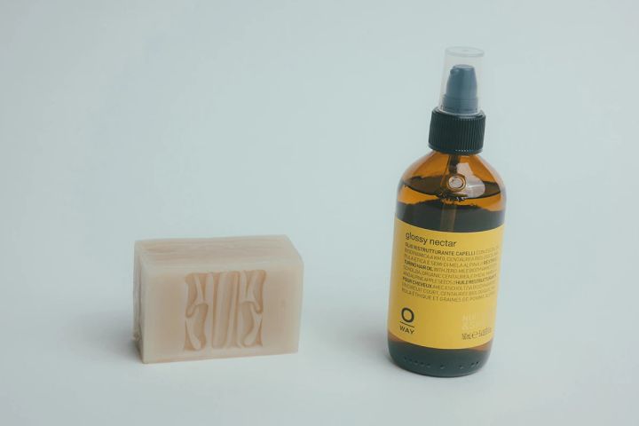 山口紗弥加さん愛用品 ボディケア SKUNAモイスチャーバーム ヘアケア ORGANIC WAY グロッシー・ネクター