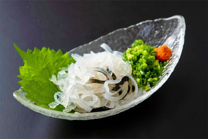 山口紗弥加さんお気に入り コラーゲン 玄品特製 とらふぐ皮の湯引き