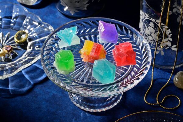 琥珀糖「ルミナスクリスタル 1/6の涙 マジカルジュエリーコレクション」数量限定発売