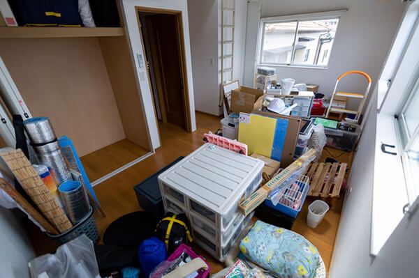 片付ける場所にある物を全部出しましょう