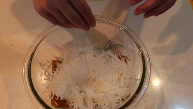 カットした大根