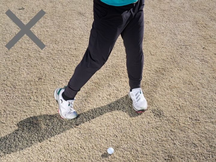 飛ばない原因は「頭を残している」から！アイアンで意識すべきポイントは…