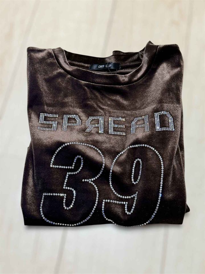 画像: ロングTシャツ