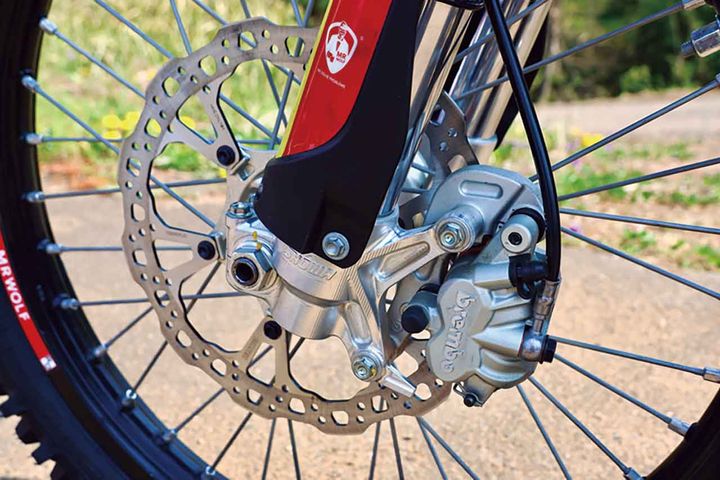 【DUCATI DESMO450】DUCATI製モトクロッサーが登場！ 超高回転型デスモドロミックエンジンを搭載