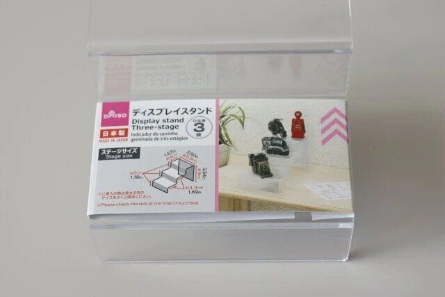 ダイソー ディスプレイスタンド パッケージ