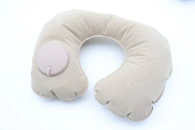 ダイソー 手動プレス式ネックピロー（収納袋付）