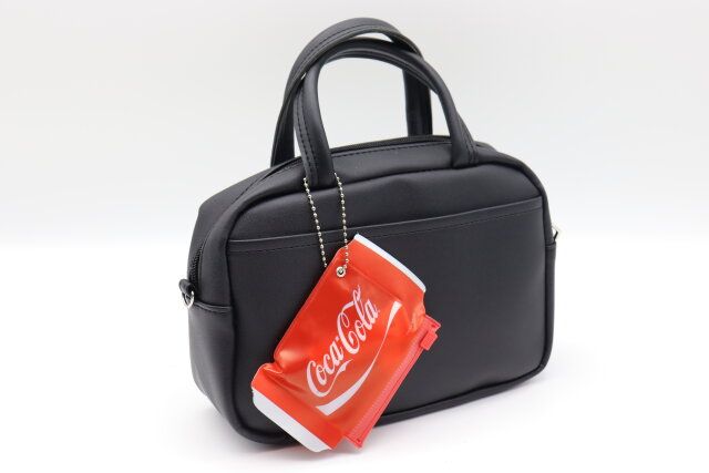 スライダーケース（コカ・コーラ、SSCF） バッグに装着