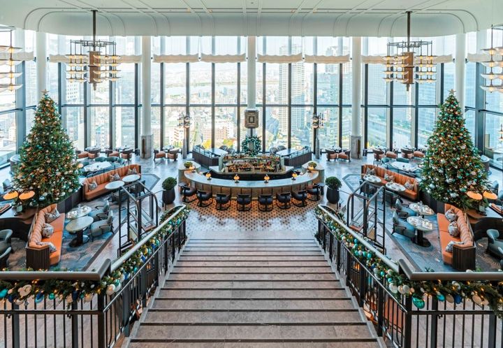 ピーコック・アレー