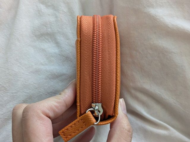 THE SCAPE OF GREEN やみつきサイフ 本革 CAMEL サイドから見た厚み