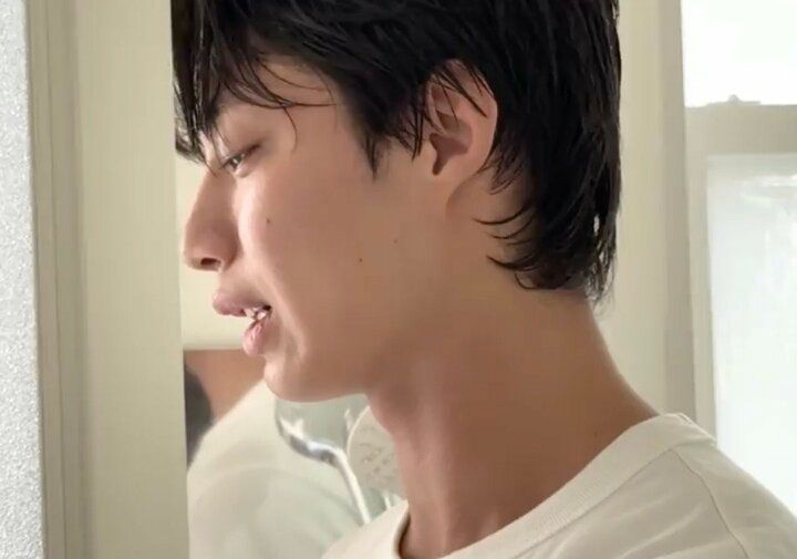 【写真・画像】ムキムキ肉体美の秘訣はコレ！ 日本一のボディビルダー高校生、朝から200gの巨大ステーキ＆卵10個のすごすぎる食事を公開 1枚目