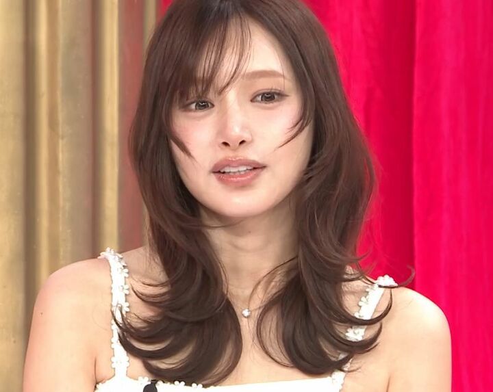 人気キャバ嬢、3500万円の高級腕時計を自腹で一括購入！