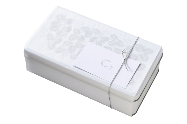 〈あか〉のakasand 缶