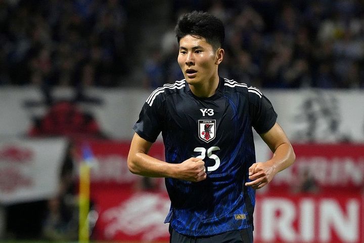 画像: 日本代表としてブラジル戦に出場した鈴木。小学生のときに山之内と同級生のチームメイトだった（写真 Getty Images）