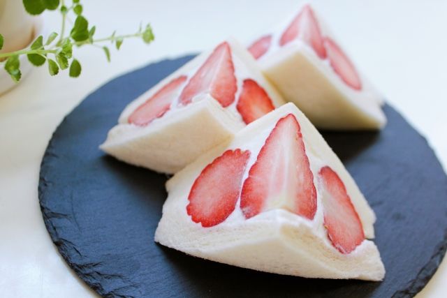 いちごのサンド