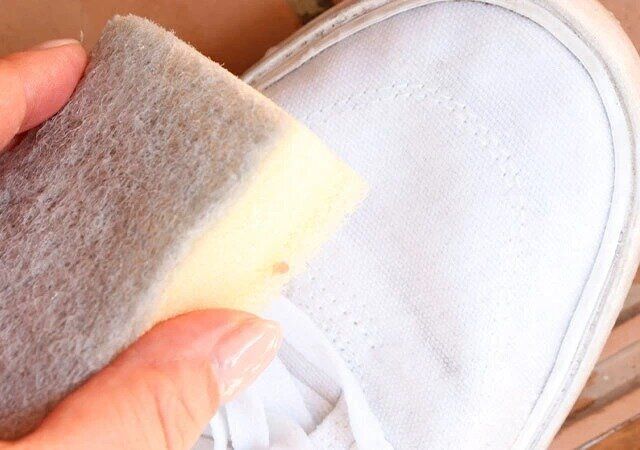 ダイソー スニーカークリーナー（キャンバス・布地用、50ml）