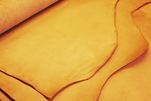 新しいサステナブルの形！どんぐりのヌメ革「ペリット・クプール」が誕生