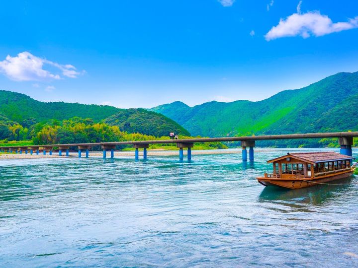 All About ニュース編集部は、全国10～70代の男女250人を対象に「老後に住みたい自治体」に関する独自のアンケート調査を実施。老後に住みたい「高知県の自治体」で1位に選ばれたのは？