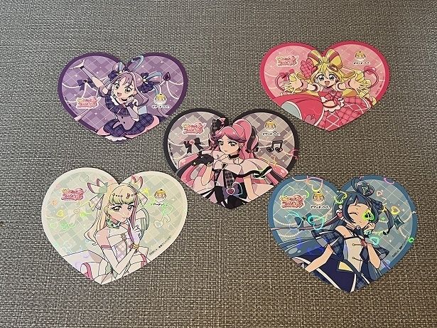 【写真】「キラキラ！紙製コースター」がおまけでもらえる