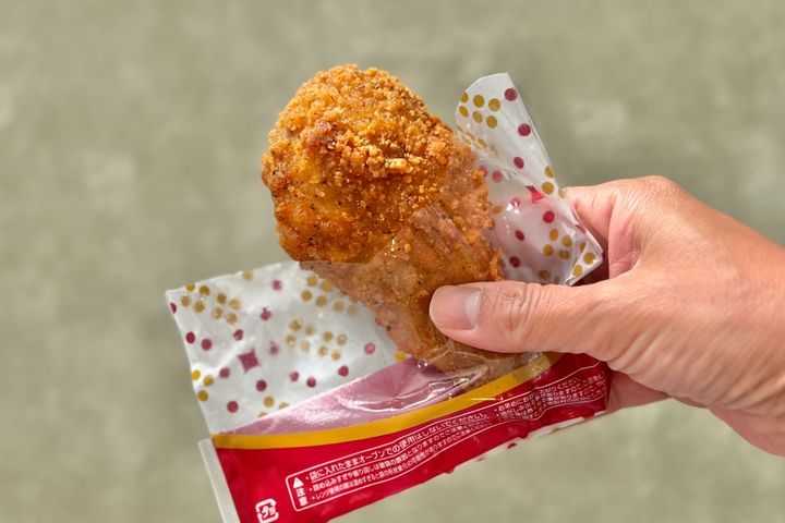 「神」「ジューシー」な恒例商品が今年も登場！【ローソン】のクリスマス