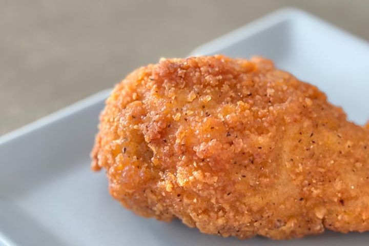 「神」「ジューシー」な恒例商品が今年も登場！【ローソン】のクリスマス