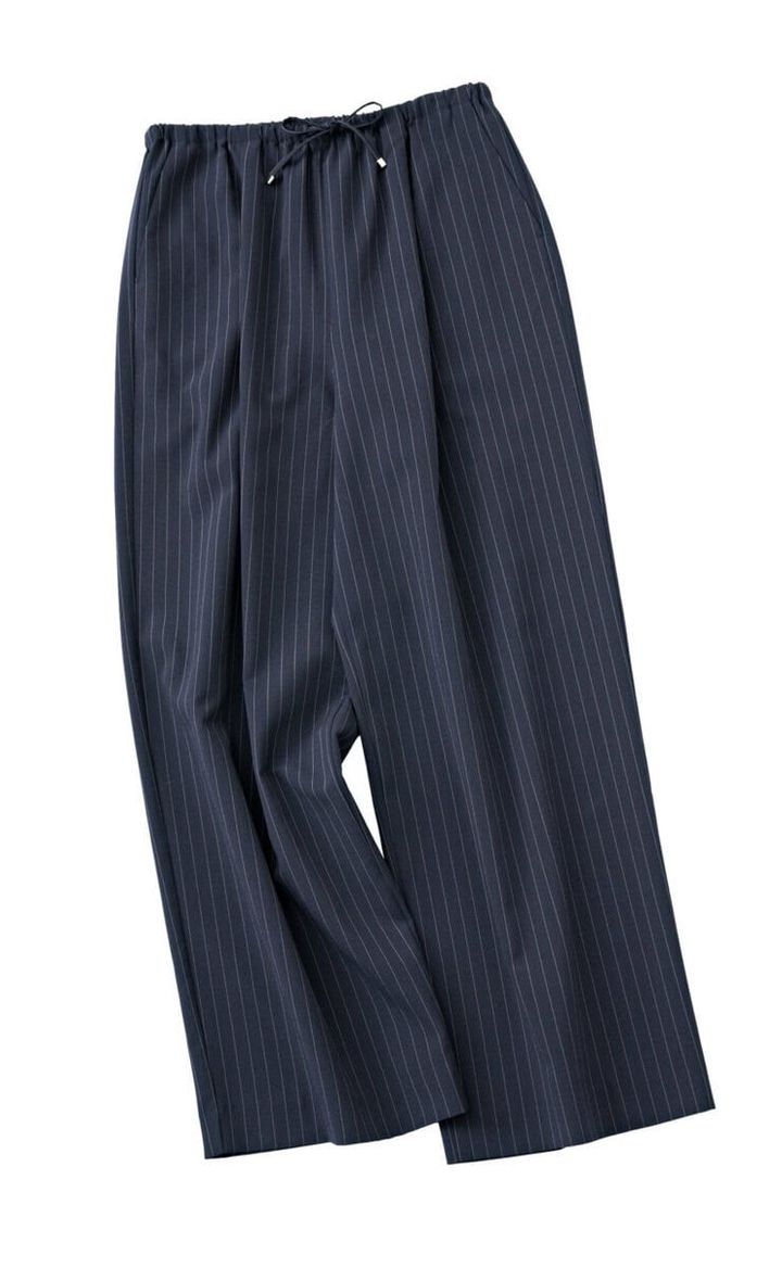 パンツ¥15,400／ノーク