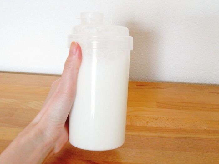 お家に眠ってる『シェイカー』の使い道見つけた！“振るだけ”活用術をチェック♪ズボラさんの強い味方に