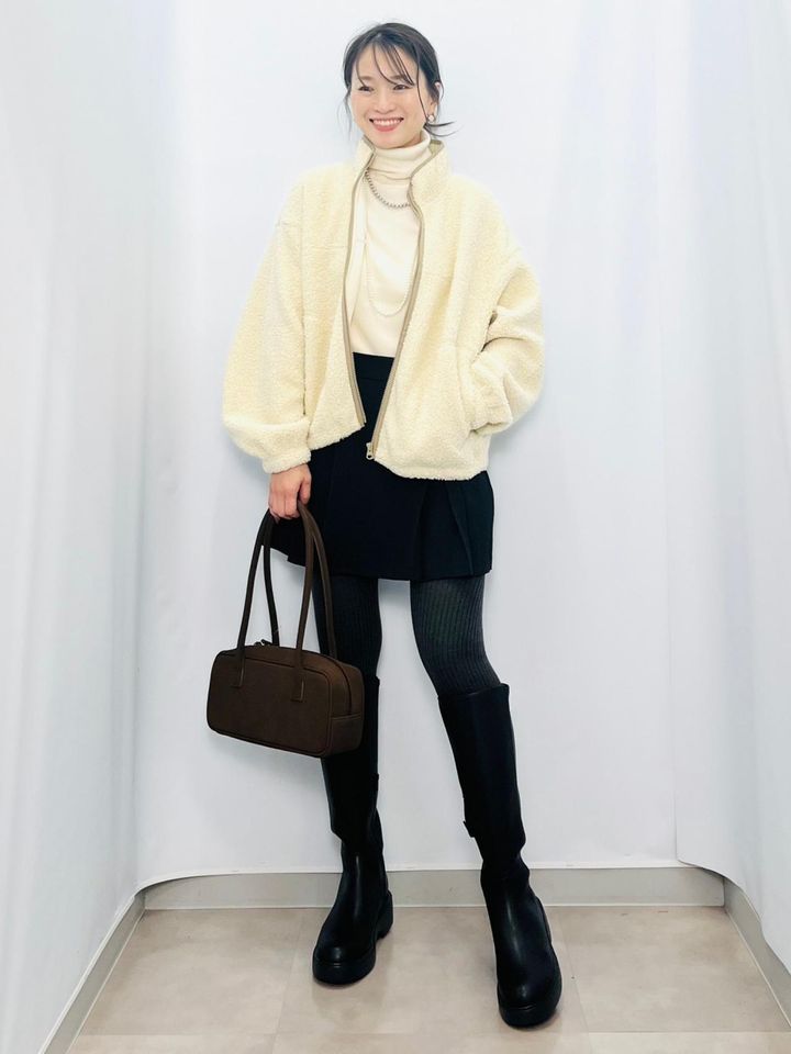 画像2: 出典：GU