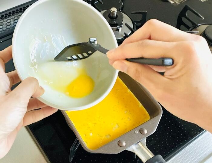 【セリア】見つけたら即買い級！まさかの『専用ターナー』使ってみたら…感動♡「本当にコレ1本で完結した」