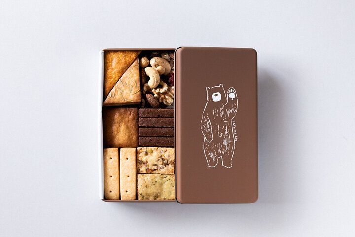 帰省みやげにも、自分時間にも。全国から選び抜いたクッキー缶6選