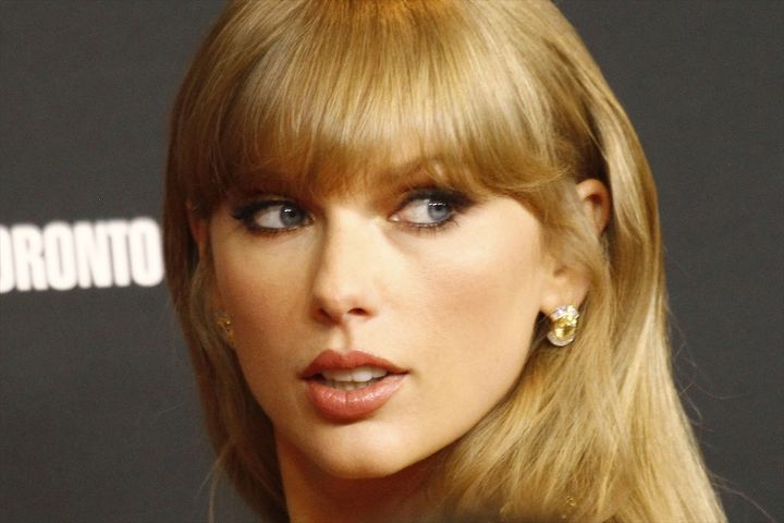 テイラー・スウィフト （C）AFLO width=