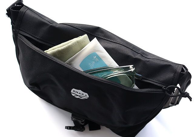 シャカ8ポケット付きメッセンジャーバッグフラップポケット