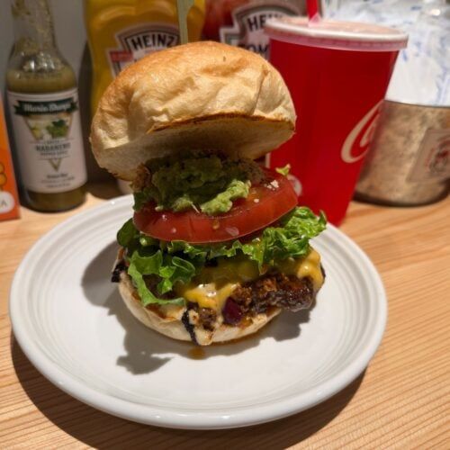 【うますぎ注意】ランチ2,000円、失敗しないハンバーガーはどれ？都内の正解だけ集めました