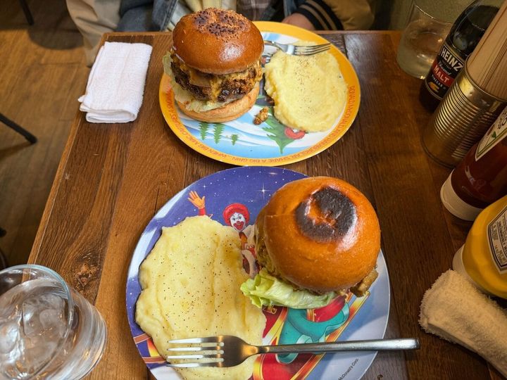 ハンバーガー2種（7DAYWEEKEND）