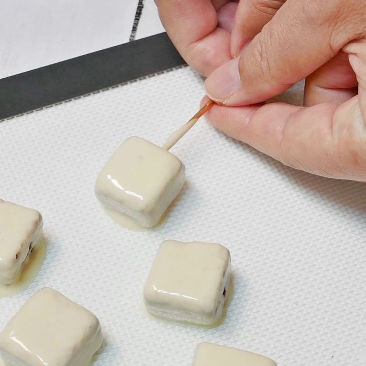 ひとくちウエハースチョコ手順02