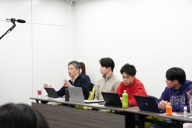 学生から様々な質問があがった