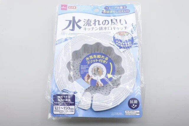 ダイソー 抗菌排水口キャッチ（水流れの良い、キッチン用） パッケージ