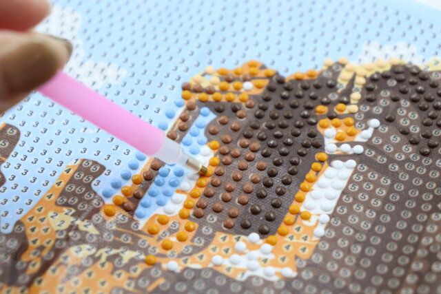 ビーズアートキット絵画（ライオン／建物） 遊び方