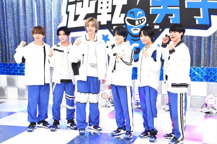 『なにわ男子の逆転男子』1時間SP囲み取材に登場したなにわ男子 クランクイン！ width=