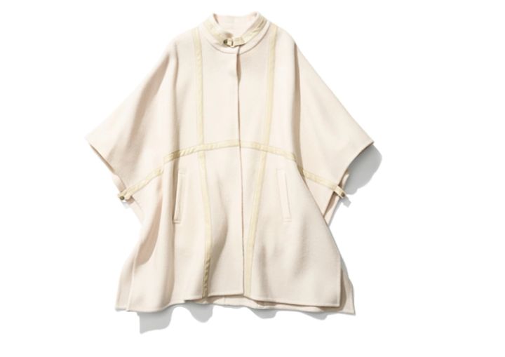 重ね着感を楽しめる短めスリーブ