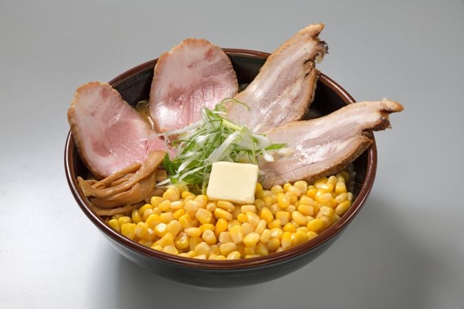 大丸福岡天神店 冬の北海道展 2種のちゃーしゅー食べ比べコーンたっぷりら～めん